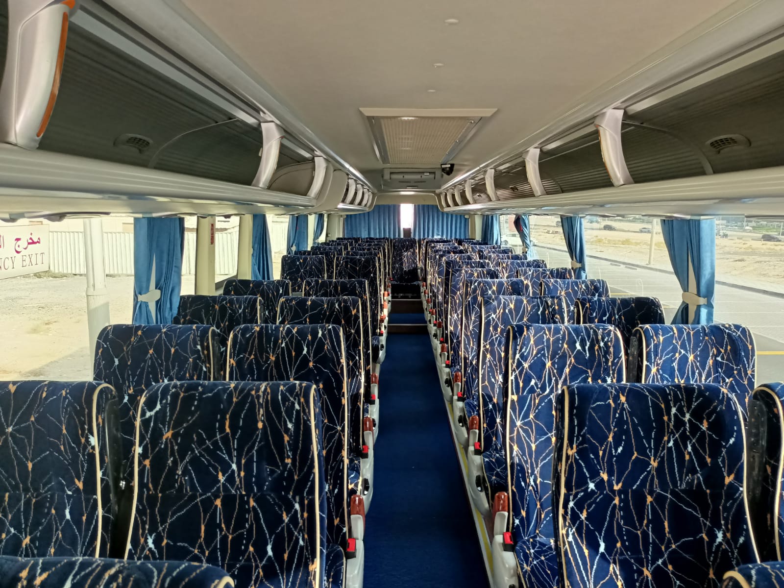 Bus Rentals For Family Trips To Dubai Sharjah & Abu Dhabi UAE