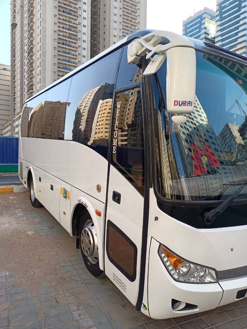 Charter-bus-coach-rental-Dubai