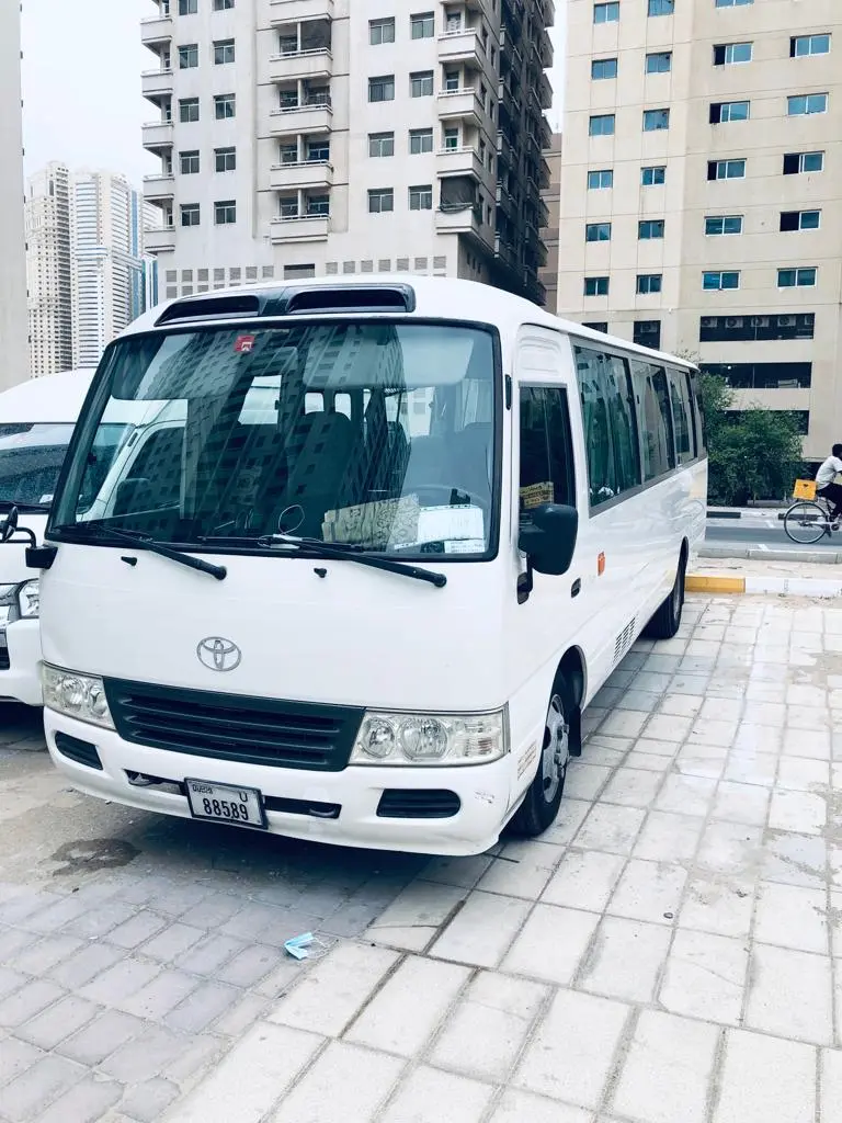Mini bus Rental Dubai 15