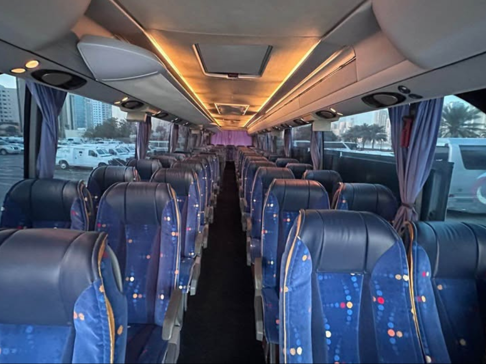 50 Seater Bus Rental Dubai UAE | Luxury Coach with Driver 25 Foton 50-51 seater luxury seats