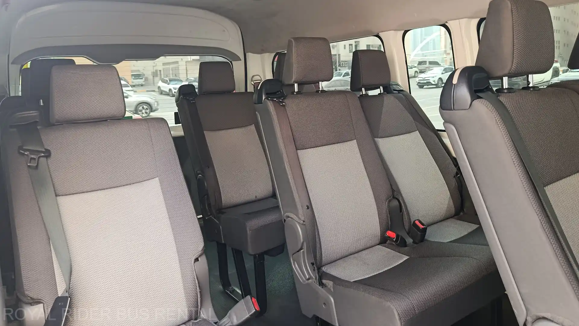 13 seater van seating