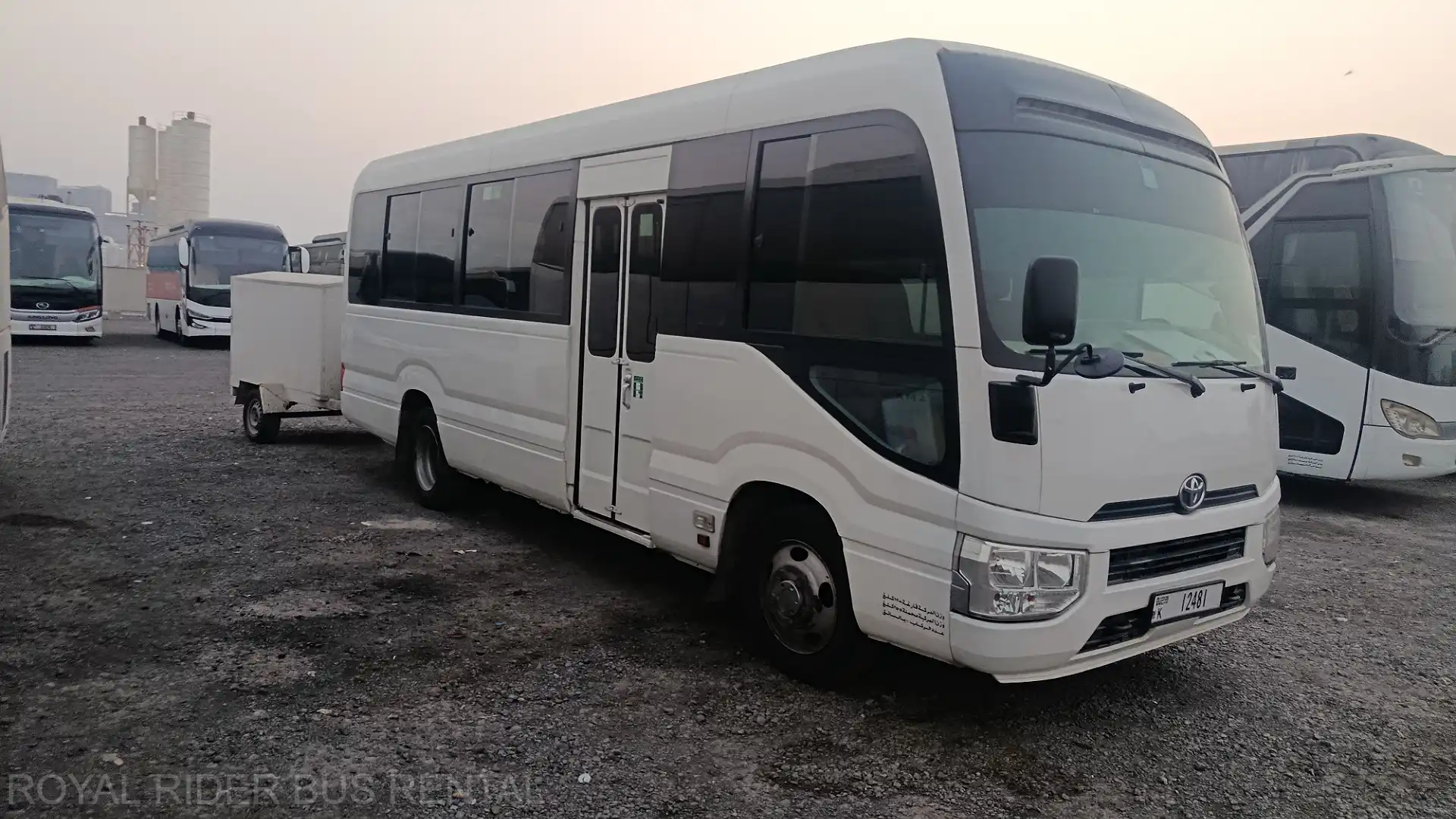 24 seater bus hire dubai