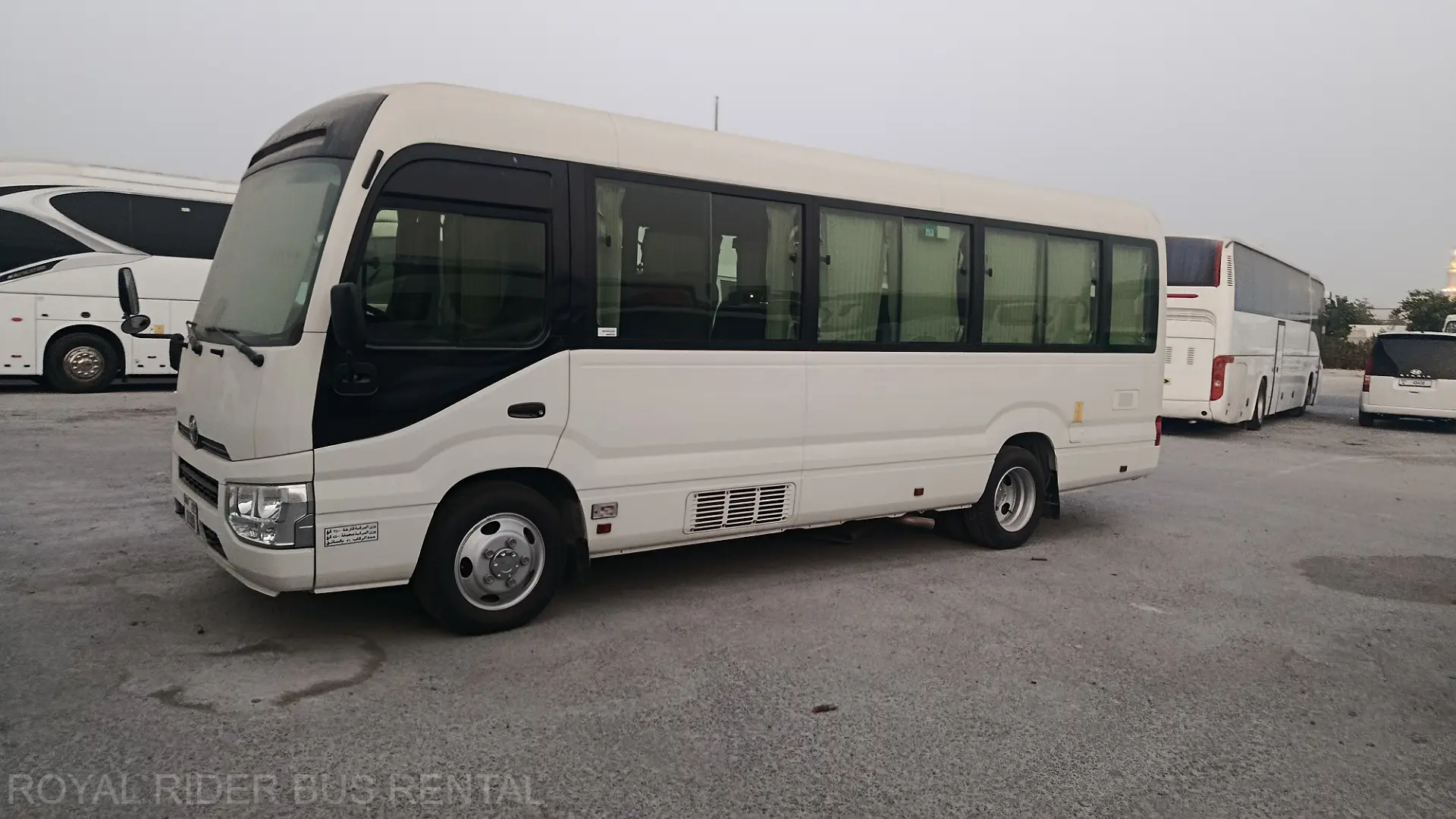 24 seater bus rental dubai with driver
