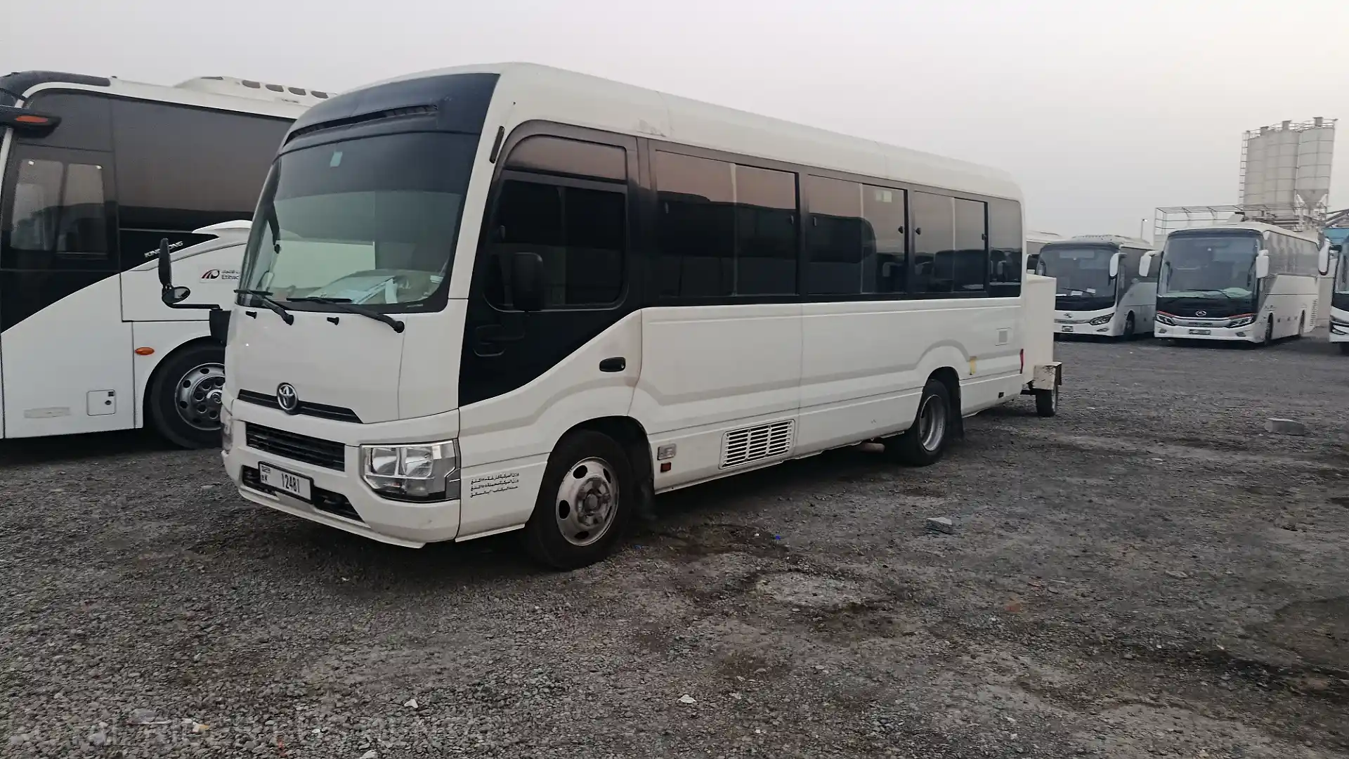 24 seater Coaster rental Dubai with driver