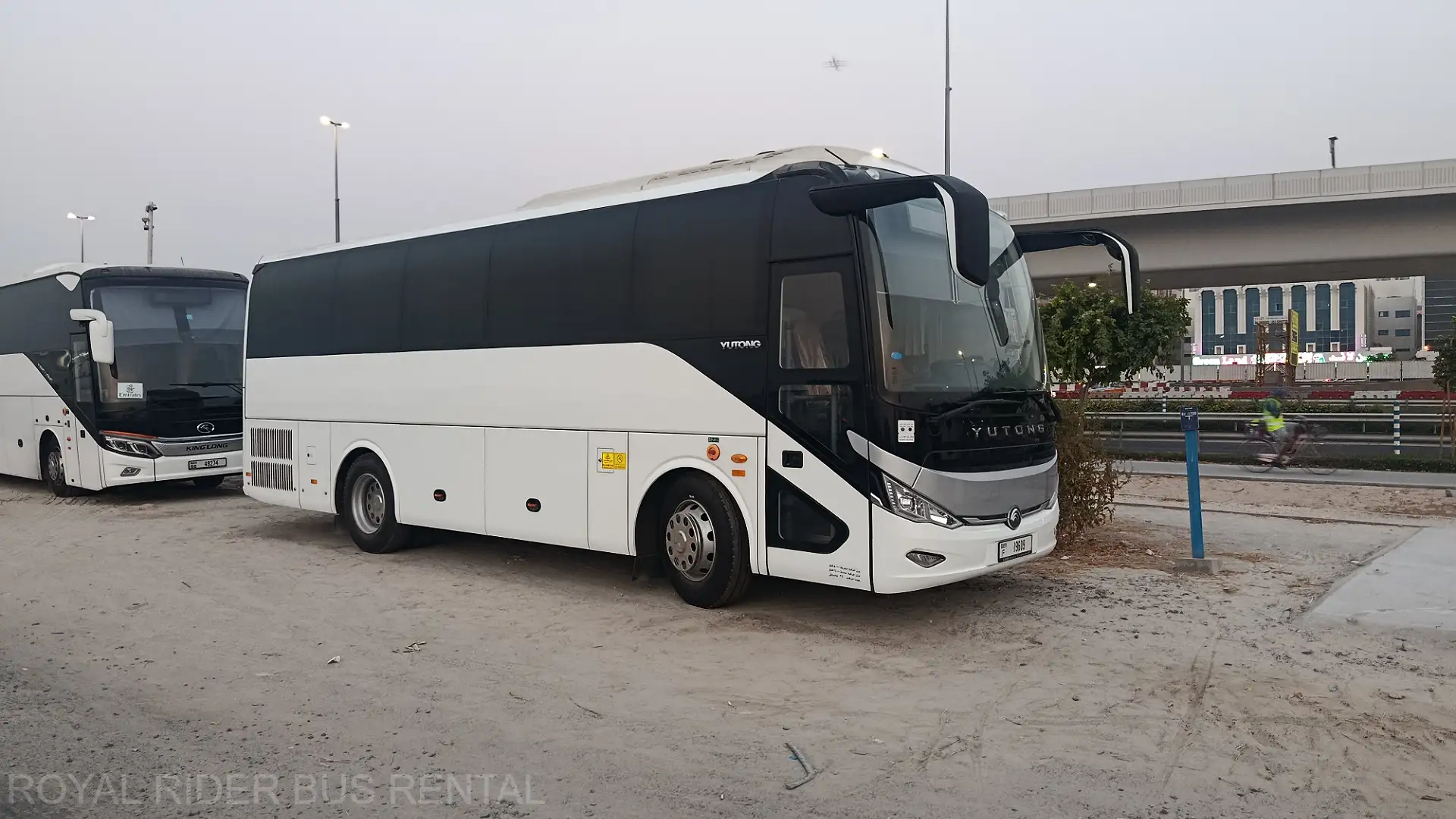 35 seater luxury bus rental Dubai