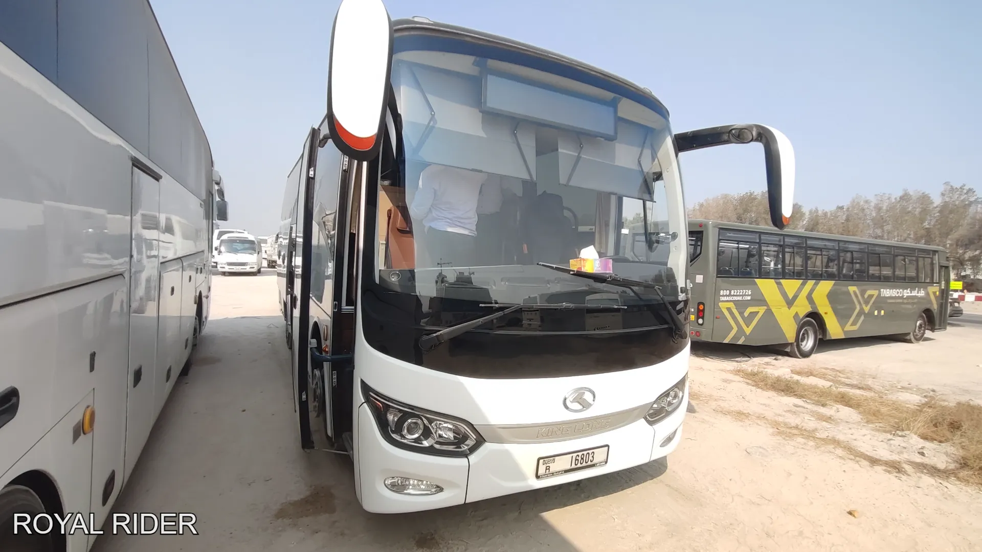 33–35 seater luxury mini coach hire Khor Fakkan