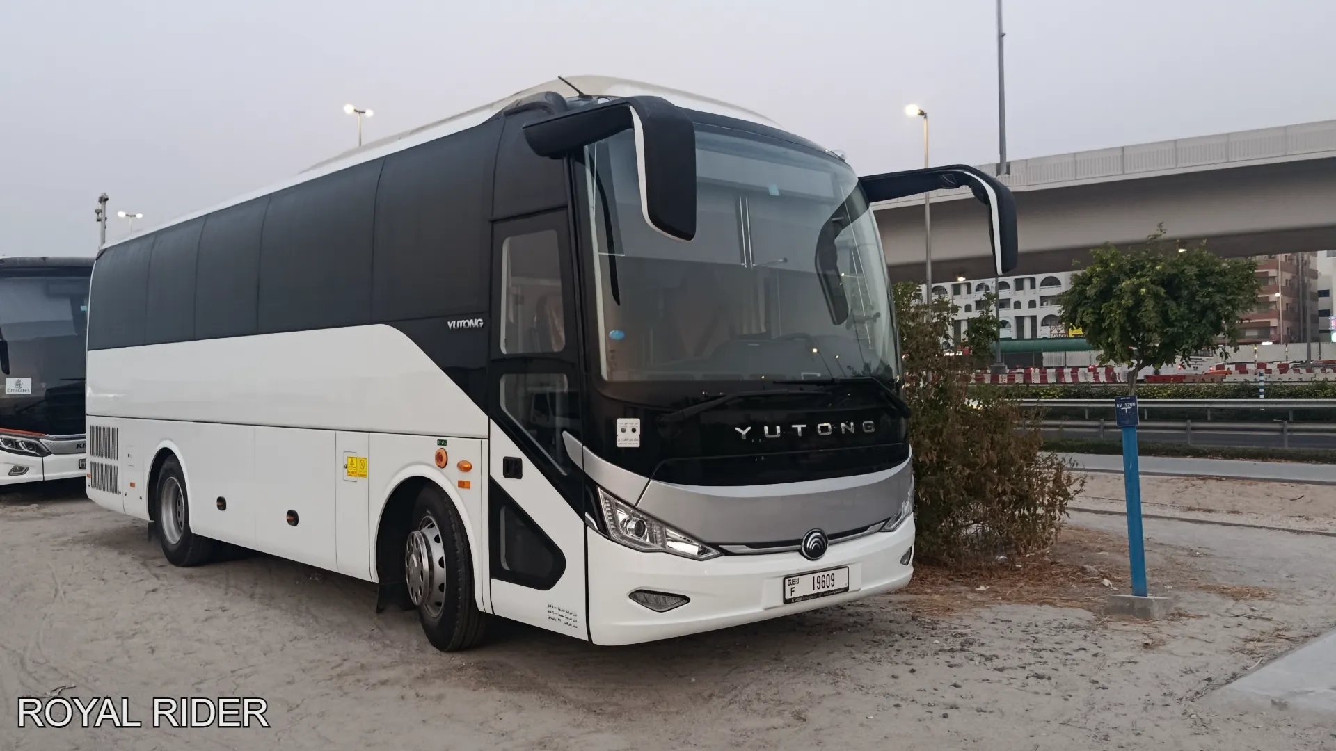 Mini bus rental in Sharjah