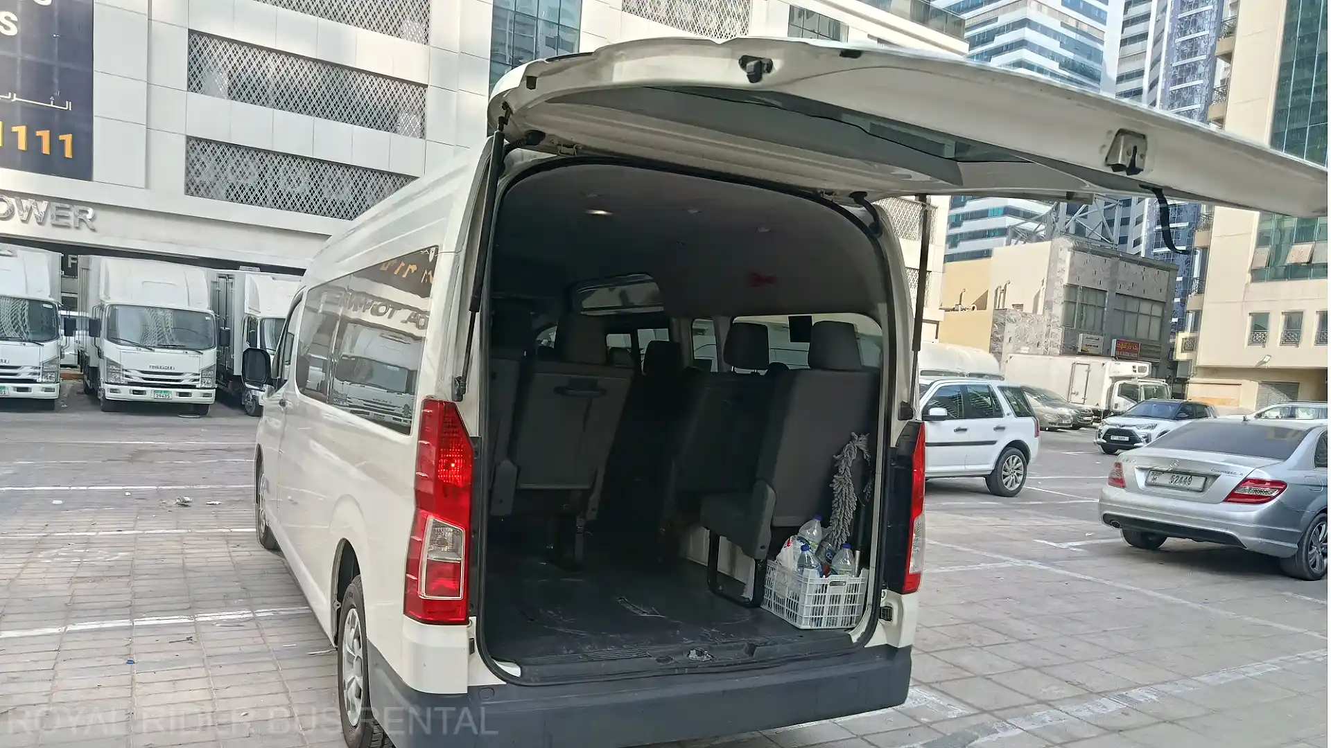 toyota hiace 13 seater luggage space