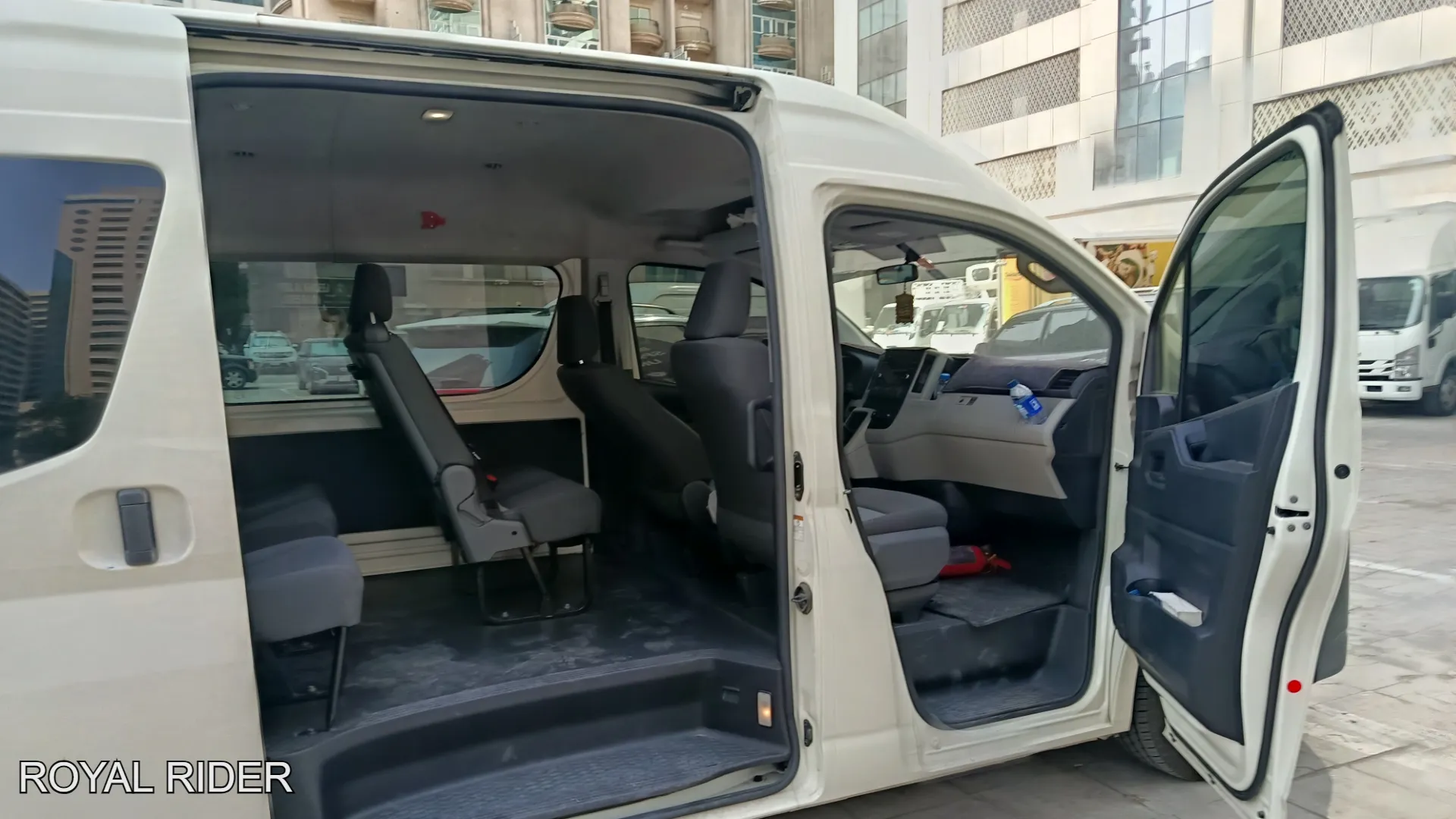 7 to 8 seater van hire Hatta for families and private groups